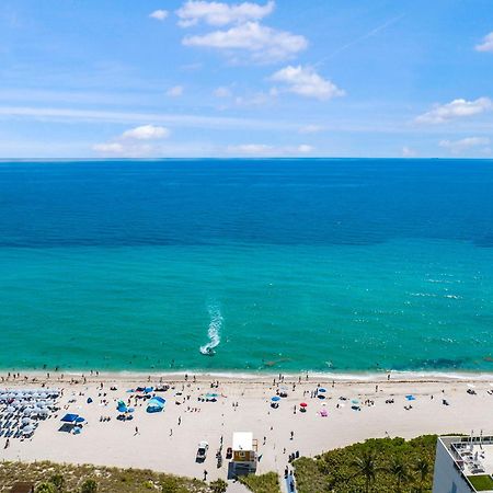 Beachfront Condo With Mesmerizing Views Χόλιγουντ Εξωτερικό φωτογραφία